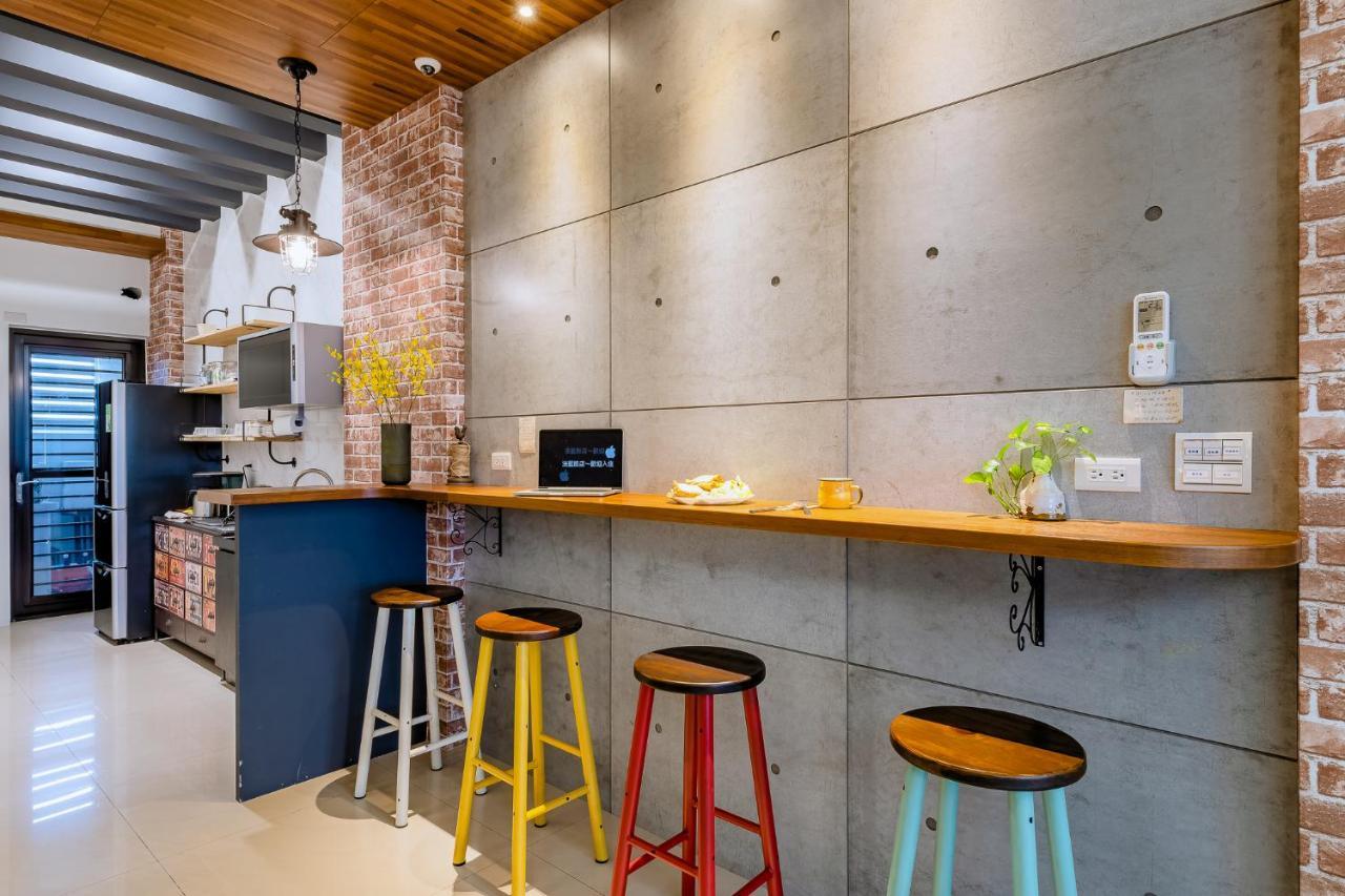 法藍旅店 宜蘭包棟首選 Bed and Breakfast Wujie Zhen Exteriör bild